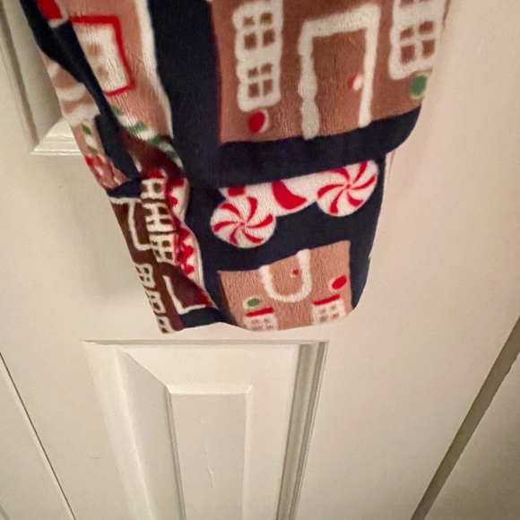 Disney Gingerbread and Candy Kids Pajama Set - Navy and Brown - Picture 7 of 9